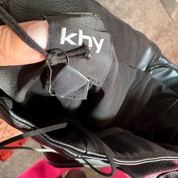 Chic Black Strapless faux Leather Dress - Picture 3 of 8